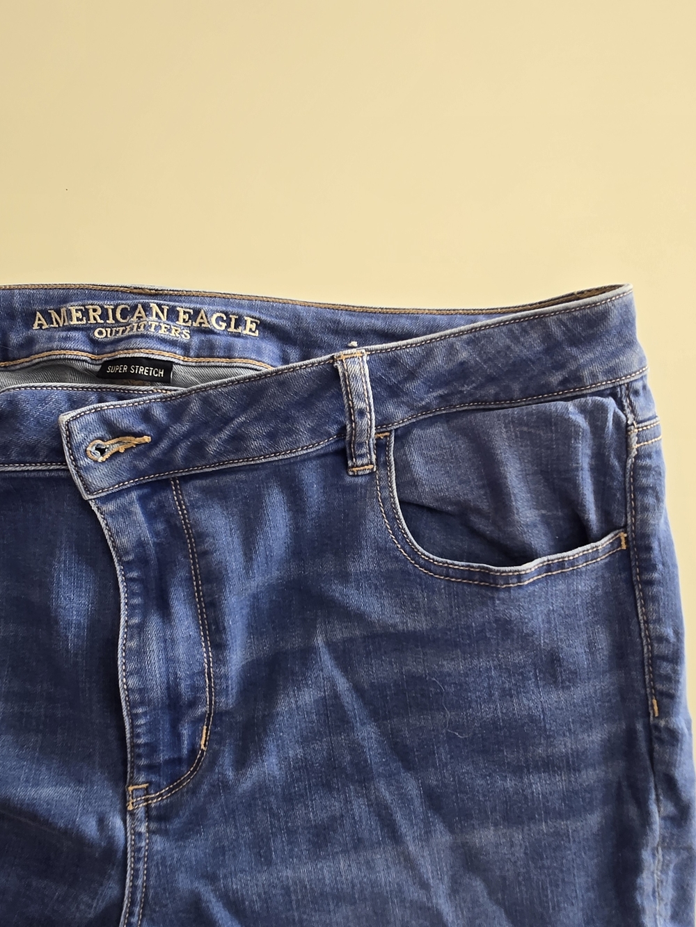 American Eagle Outfitters - Blue Super Stretch Jeans